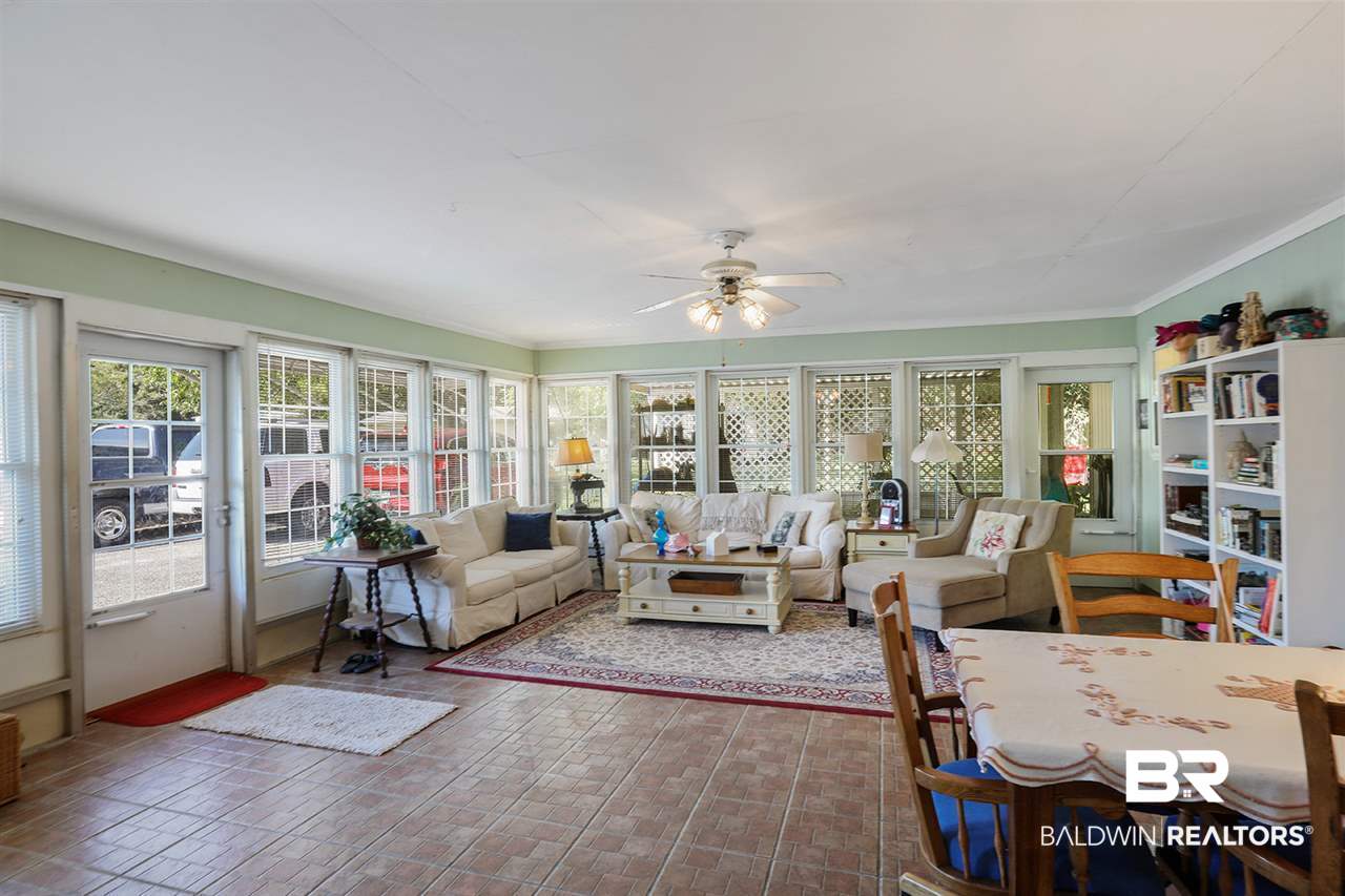 911 North Oak Street Foley, AL 36535 - Photo 5 of 18