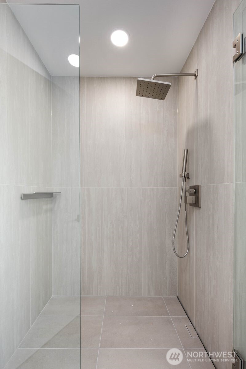 3945 South Morgan Street Seattle, WA 98118 - Photo 19 of 40 Gallery Image 19