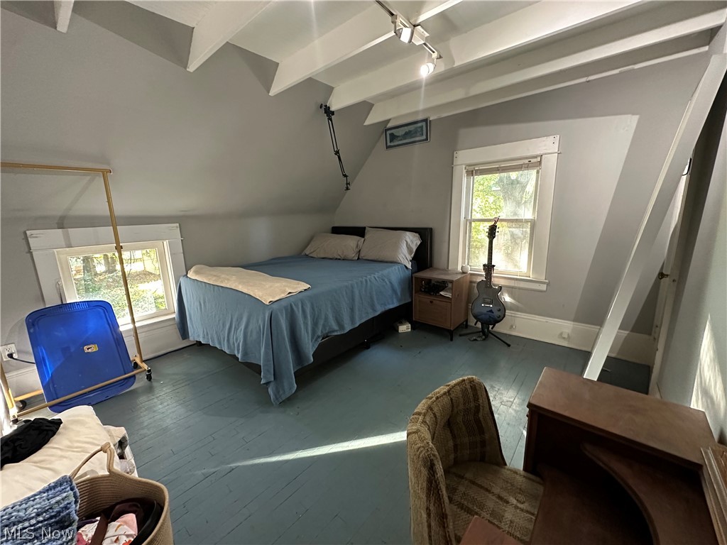 947 Woodview Road Cleveland Heights, OH 44121 - Photo 14 of 25 Gallery Image 14