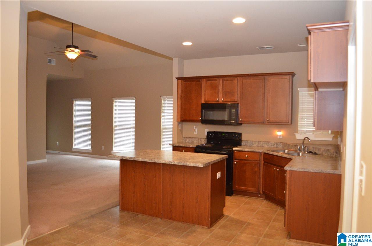9201 Rookwood Place Warrior, AL 35180 - Photo 10 of 26