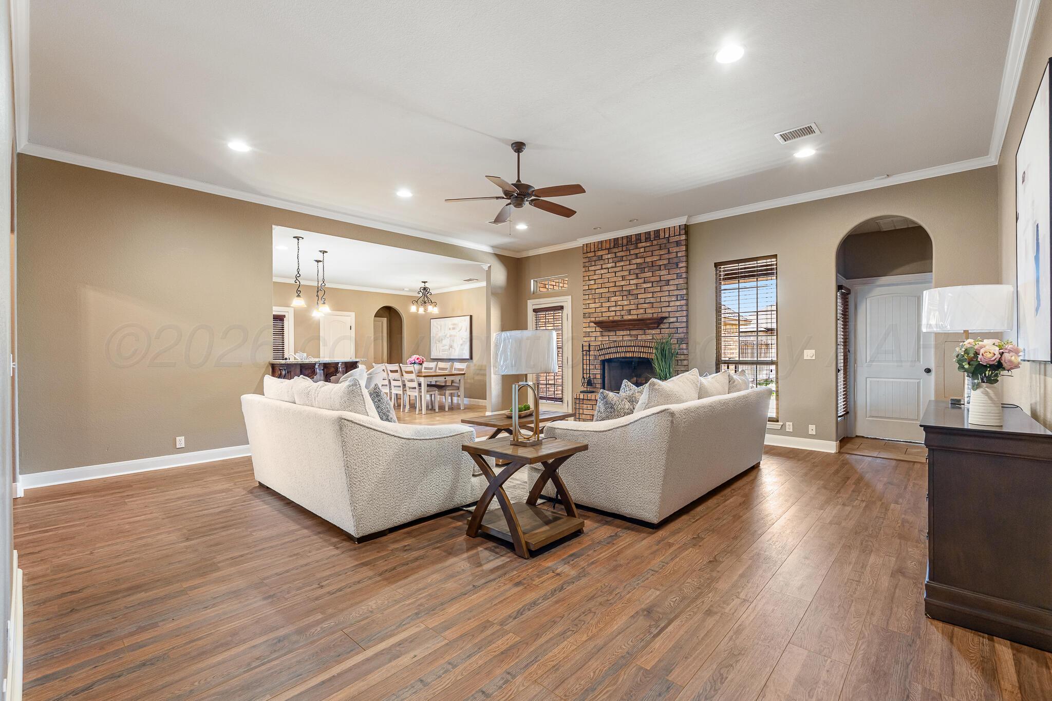 6903 Spring Cherry Lane Amarillo, TX 79124 - Photo 8 of 41 Look at all that space!