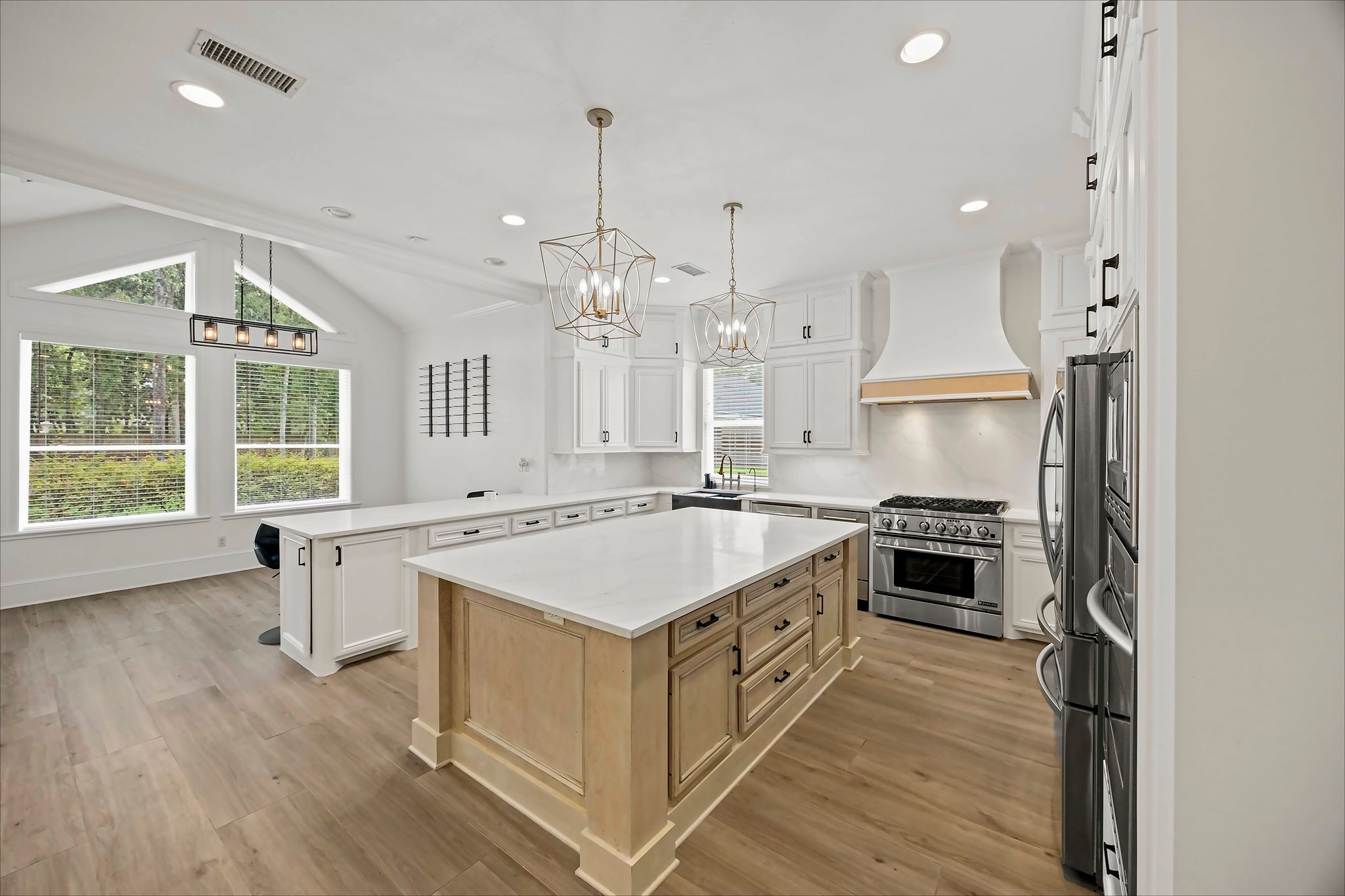 4111 Angling Lane Spring, TX 77386 - Photo 8 of 28 Gallery Image 8