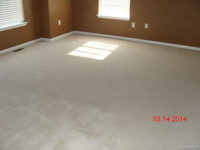 bdrm 1 carpet.jpg