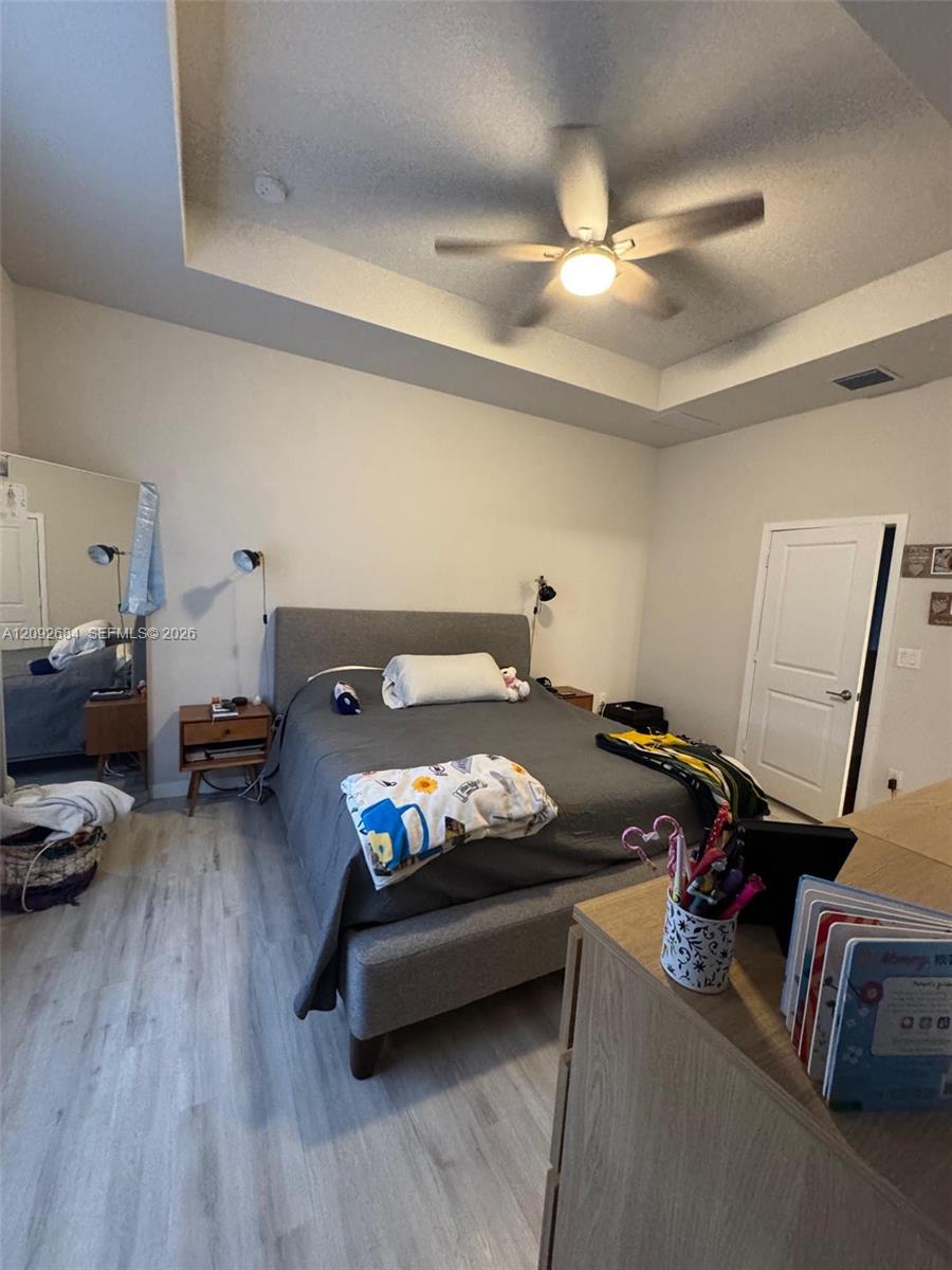 10941 Southwest 232nd Terrace Homestead, FL 33032 - Photo 11 of 20 Gallery Image 11
