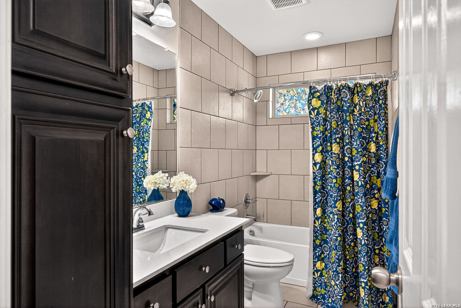 142 Harbour Vw Road Lakehills, TX 78063 - Photo 23 of 38 a bathroom with a sink toilet and shower