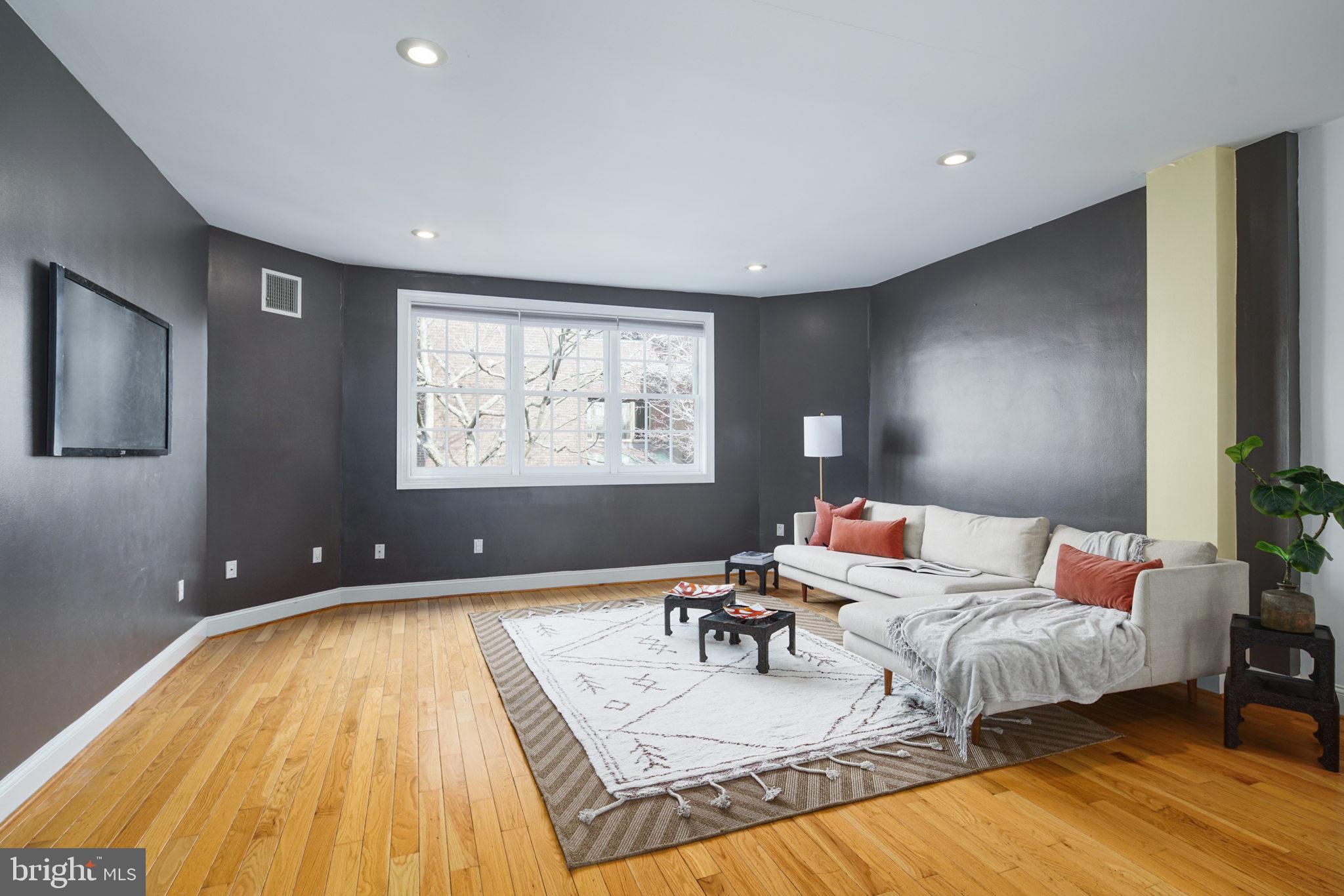 503 Pine Street Philadelphia, PA 19106 - Photo 19 of 33