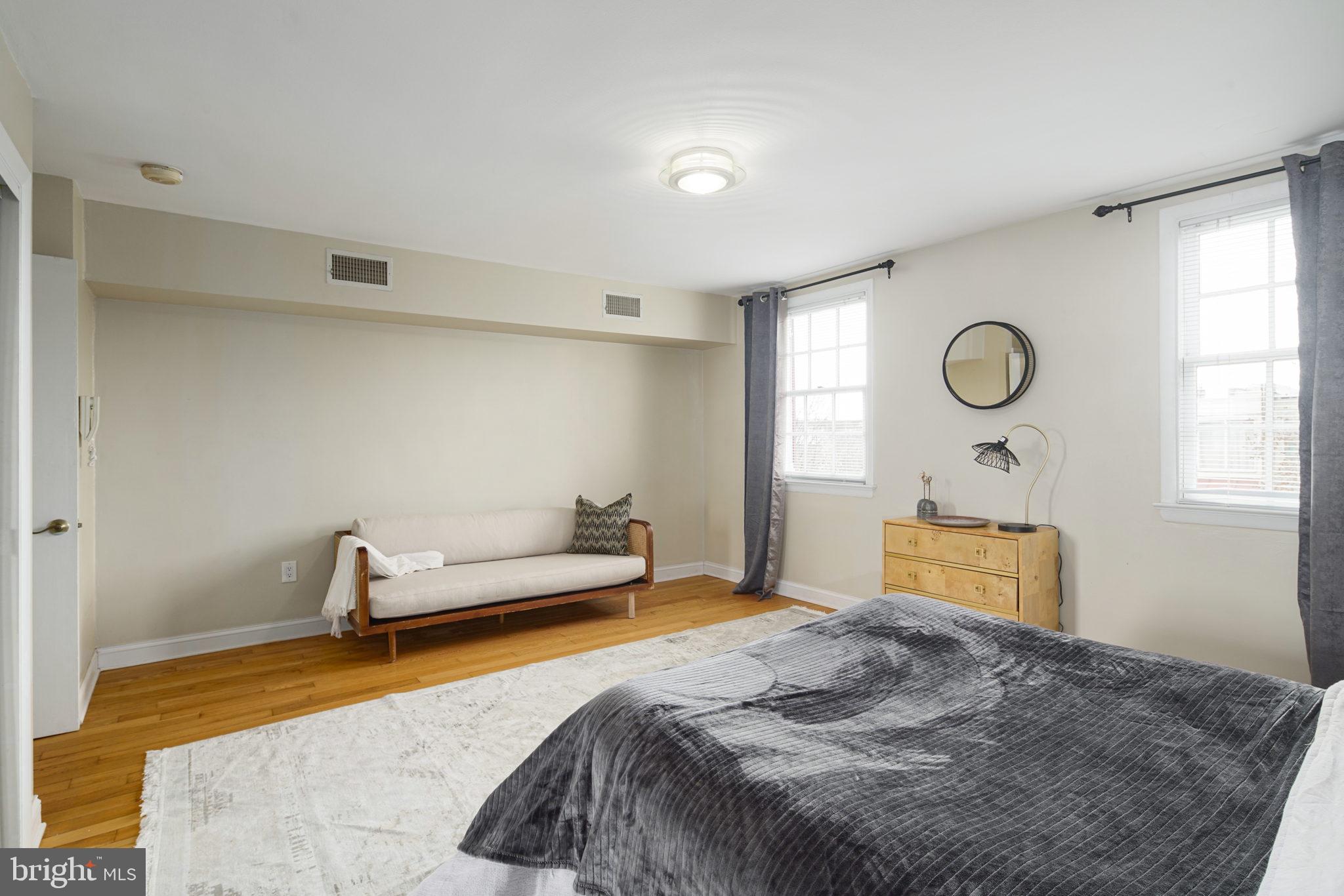 503 Pine Street Philadelphia, PA 19106 - Photo 26 of 33