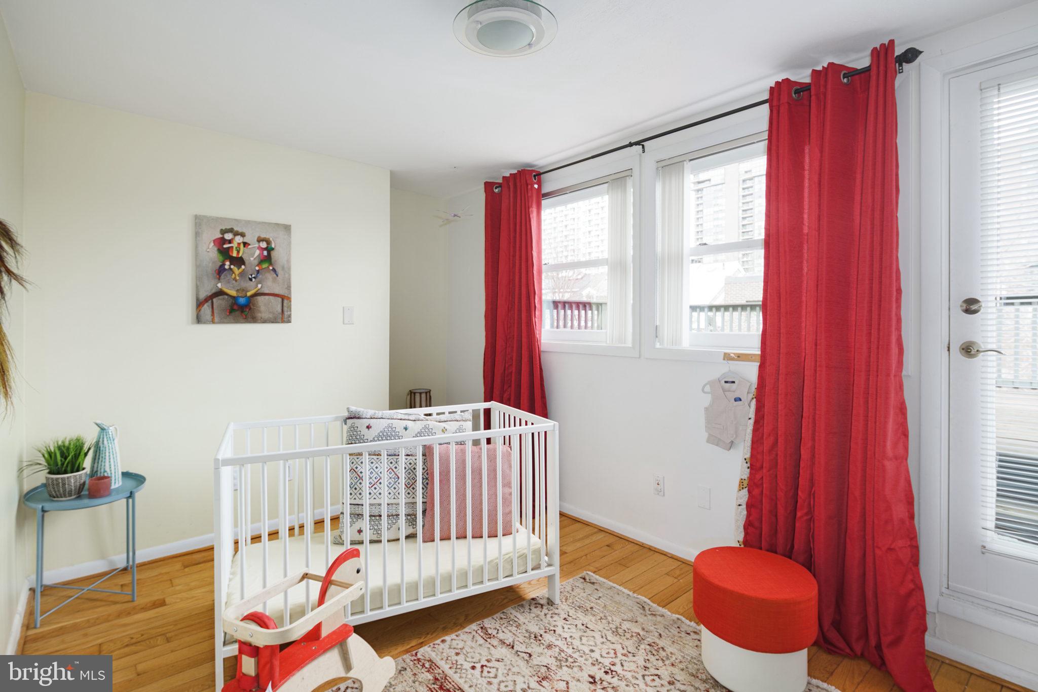 503 Pine Street Philadelphia, PA 19106 - Photo 28 of 33