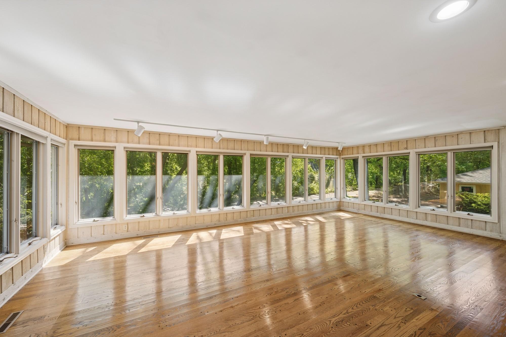 13907 McGinty Road East Hopkins, MN 55305 - Photo 12 of 43 Gallery Image 12