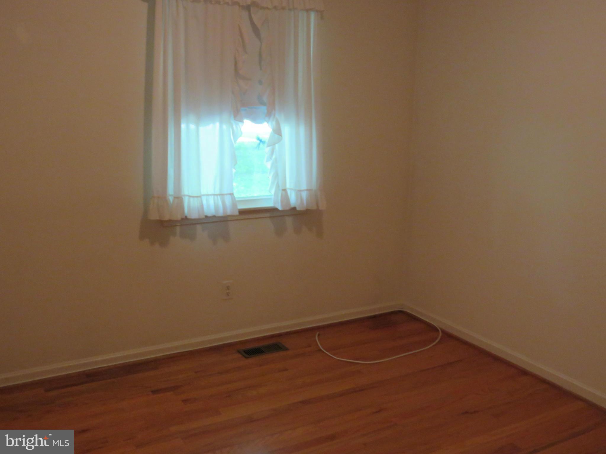 4404 Old Farm Road Baldwin, MD 21013 - Photo 13 of 30 Bedroom