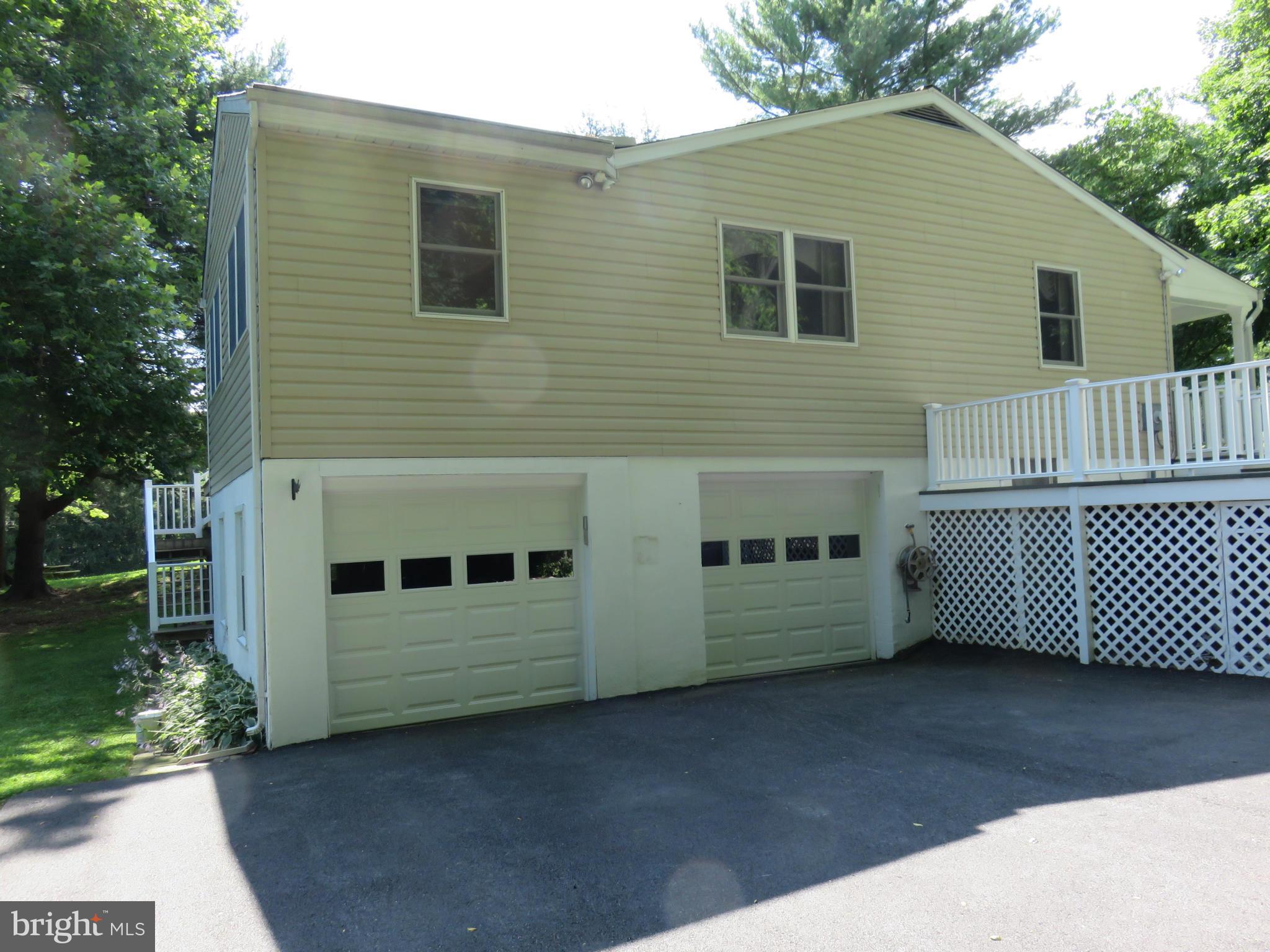 4404 Old Farm Road Baldwin, MD 21013 - Photo 22 of 30 Garage