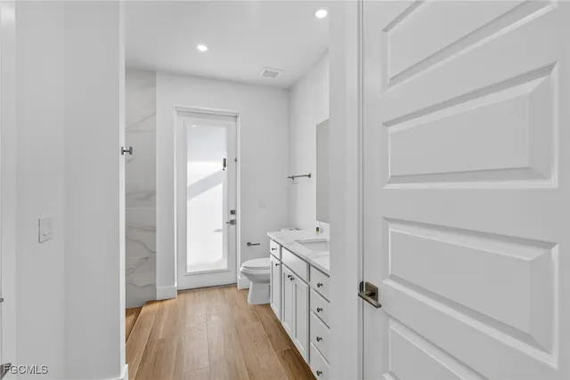 $589,000 | 305 Northwest 15th Place, Cape Coral, FL 33993