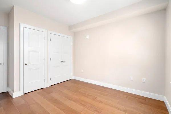 $3,000 | 425 Lagrange Street, Unit 107, Boston, MA 02132