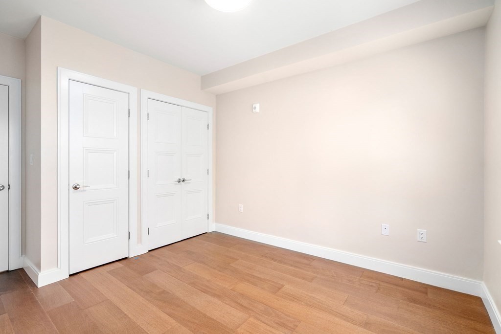 425 Lagrange Street, Unit 107 Boston, MA 02132 - Photo 10 of 20