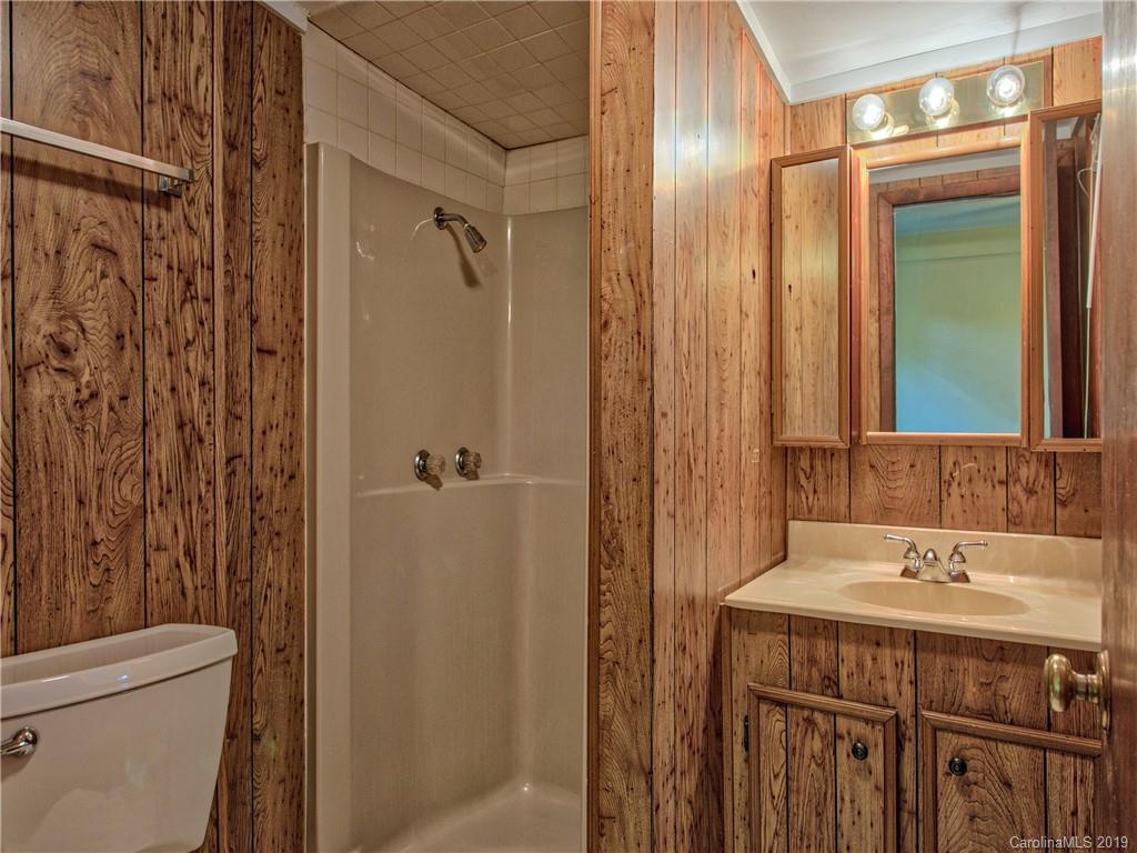 70 Ridge Road Waynesville, NC 28786 - Photo 13 of 27 Gallery Image 13