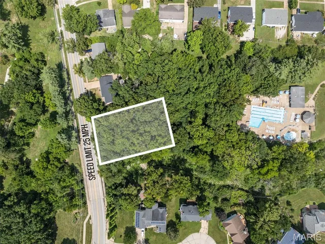 $175,000 | 908 Hanna Road, Manchester, MO 63021