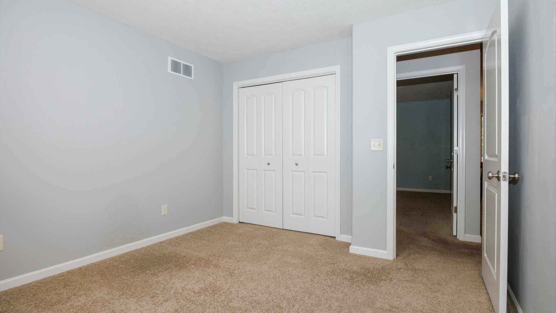 901 Vanderbilt Drive Normal, IL 61761 - Photo 29 of 52 Gallery Image 29