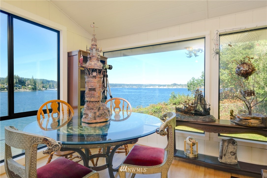 16139 Virginia Point Road Northeast Poulsbo, WA 98370 - Photo 13 of 40