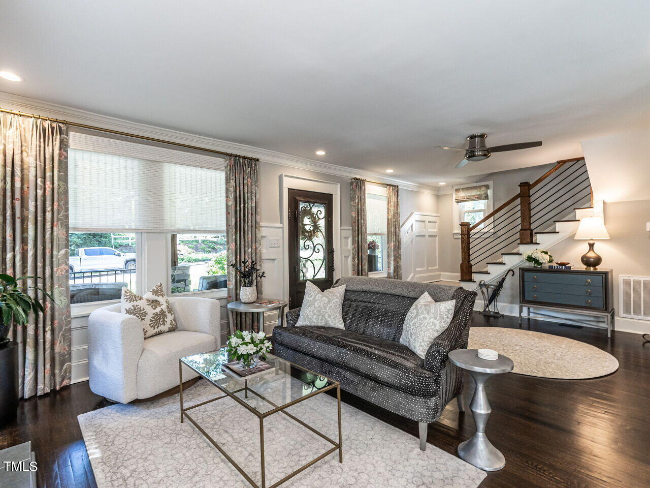 2303 Byrd Street Raleigh, NC 27608 - Photo 7 of 37 010-1280x960-living-room