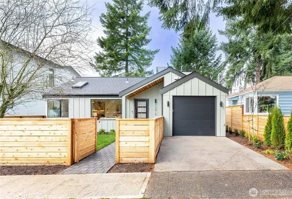 $1,199,000 | 7341 21st Avenue Northeast, Unit B, Seattle, WA 98115