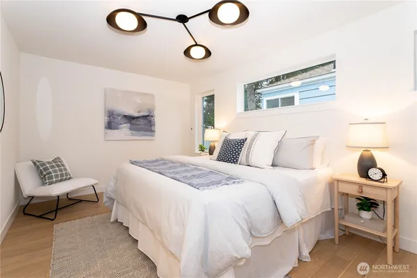 $1,199,000 | 7341 21st Avenue Northeast, Unit B, Seattle, WA 98115