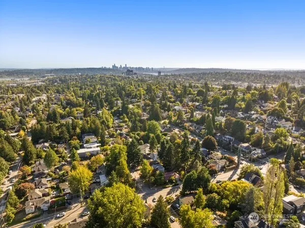 $1,199,000 | 7341 21st Avenue Northeast, Unit B, Seattle, WA 98115