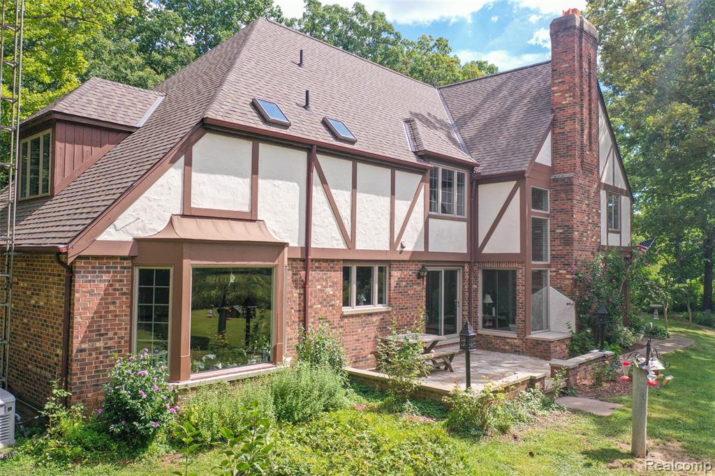 15000 Bishop Road Byron, MI 48418 - Photo 10 of 57 Gallery Image 10