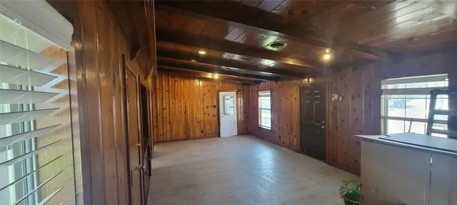 $197,747 | 2517 Forest Avenue, Fort Worth, TX 76112