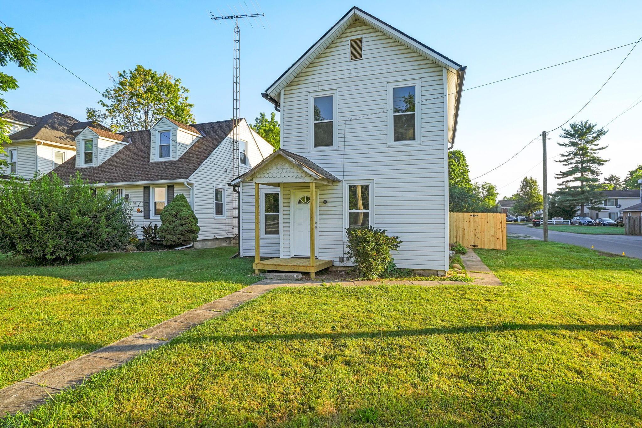 1958 Cherry Valley Road Newark, OH 43055 - Photo 2 of 21 2-web-or-mls-DSC09686