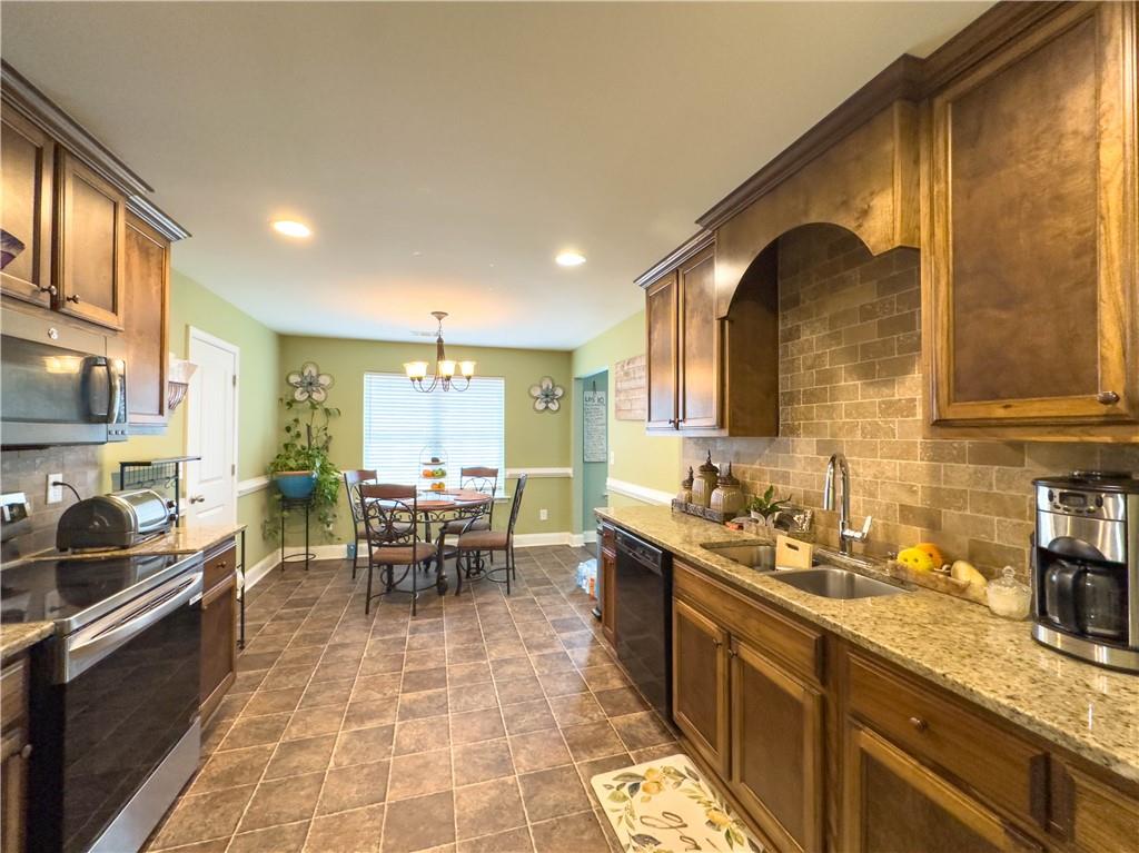 5409 Stepstone Way Gainesville, GA 30506 - Photo 2 of 14