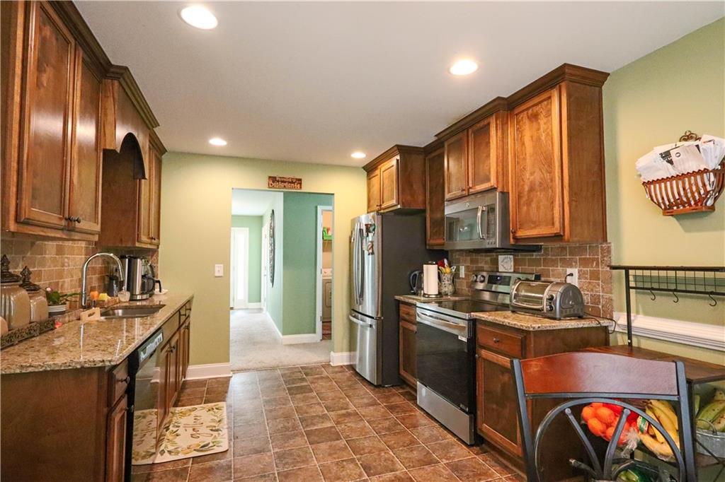 5409 Stepstone Way Gainesville, GA 30506 - Photo 4 of 14