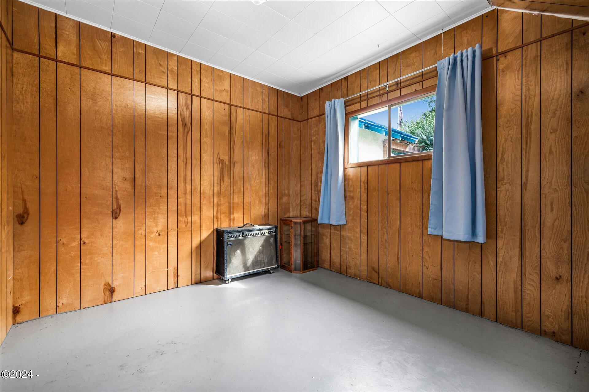 7550 Logsden Road Siletz, OR 97380 - Photo 16 of 25 44-44 - 7550 Logsden Rd