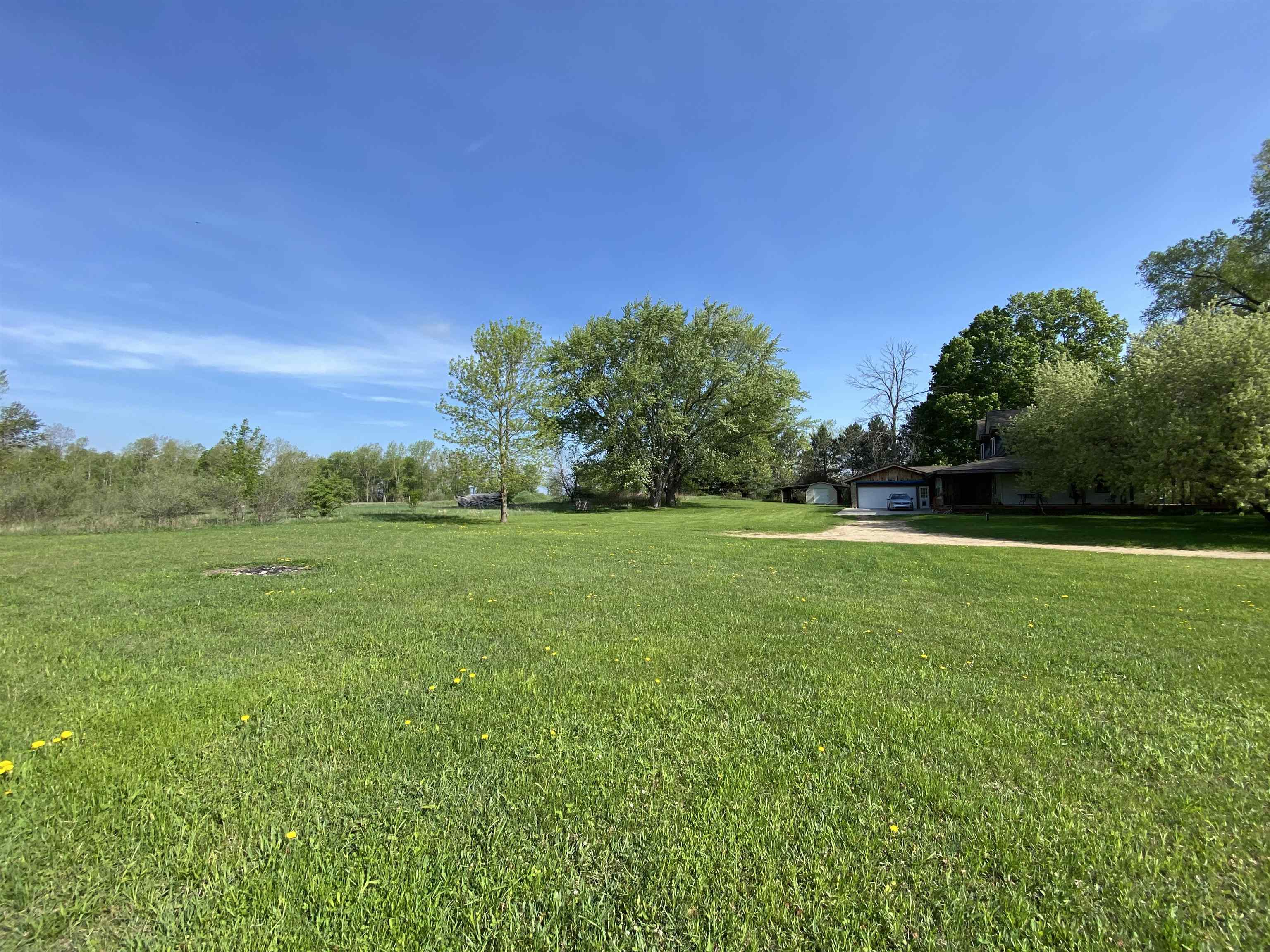 2261 Swanstra Road Gladwin, MI 48624 - Photo 33 of 59 1900184-32.JPG