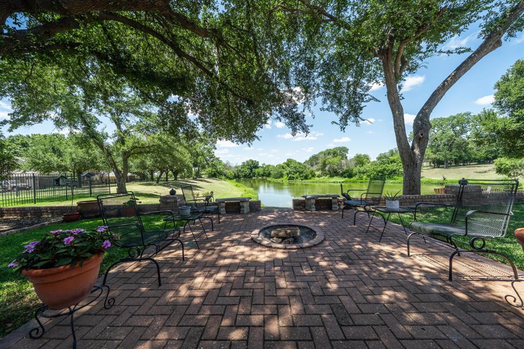 9208 Country Lake Drive Waco, TX 76708 - Photo 33 of 37