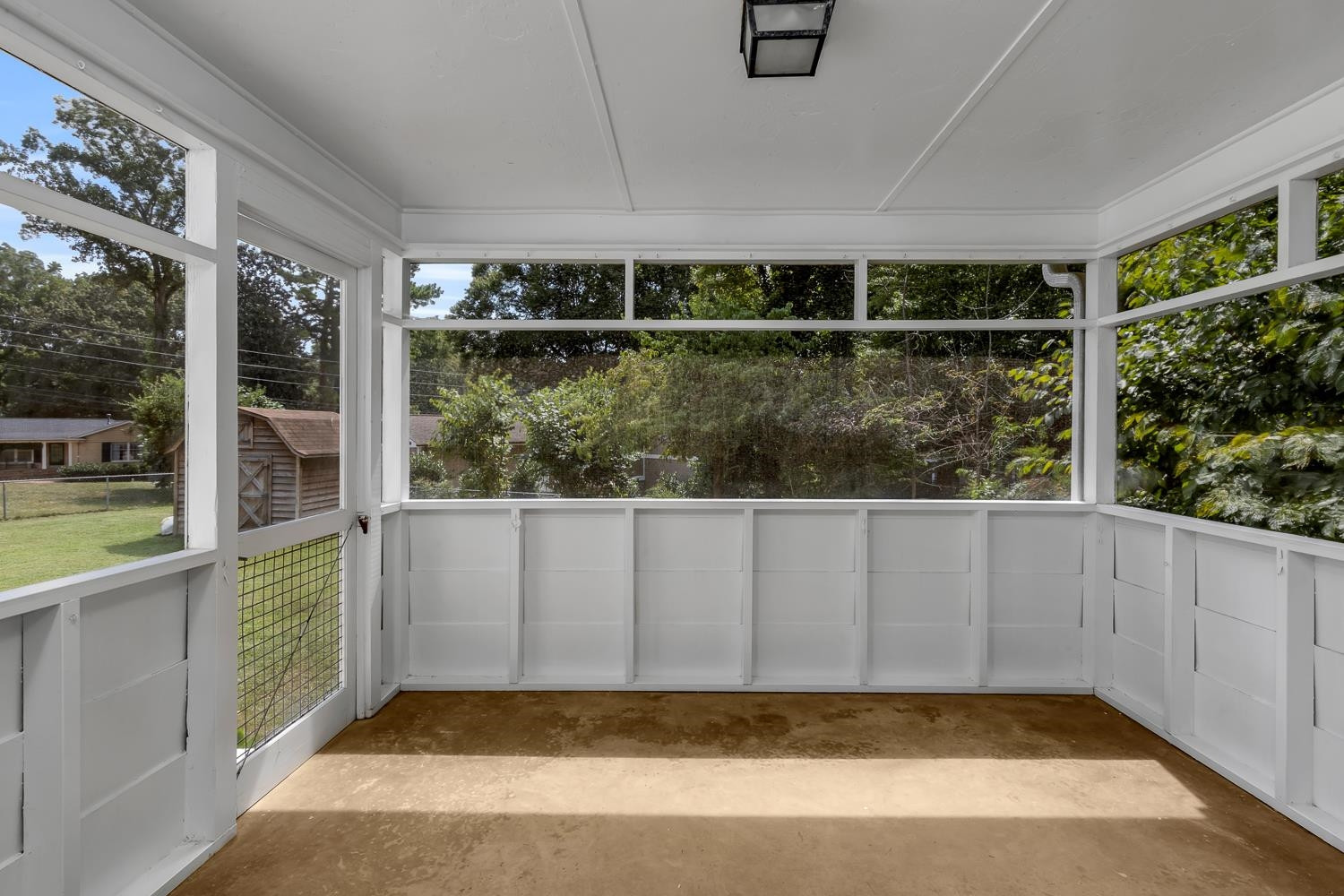 420 Harvard Street Raleigh, NC 27609 - Photo 21 of 23 Screened Porch