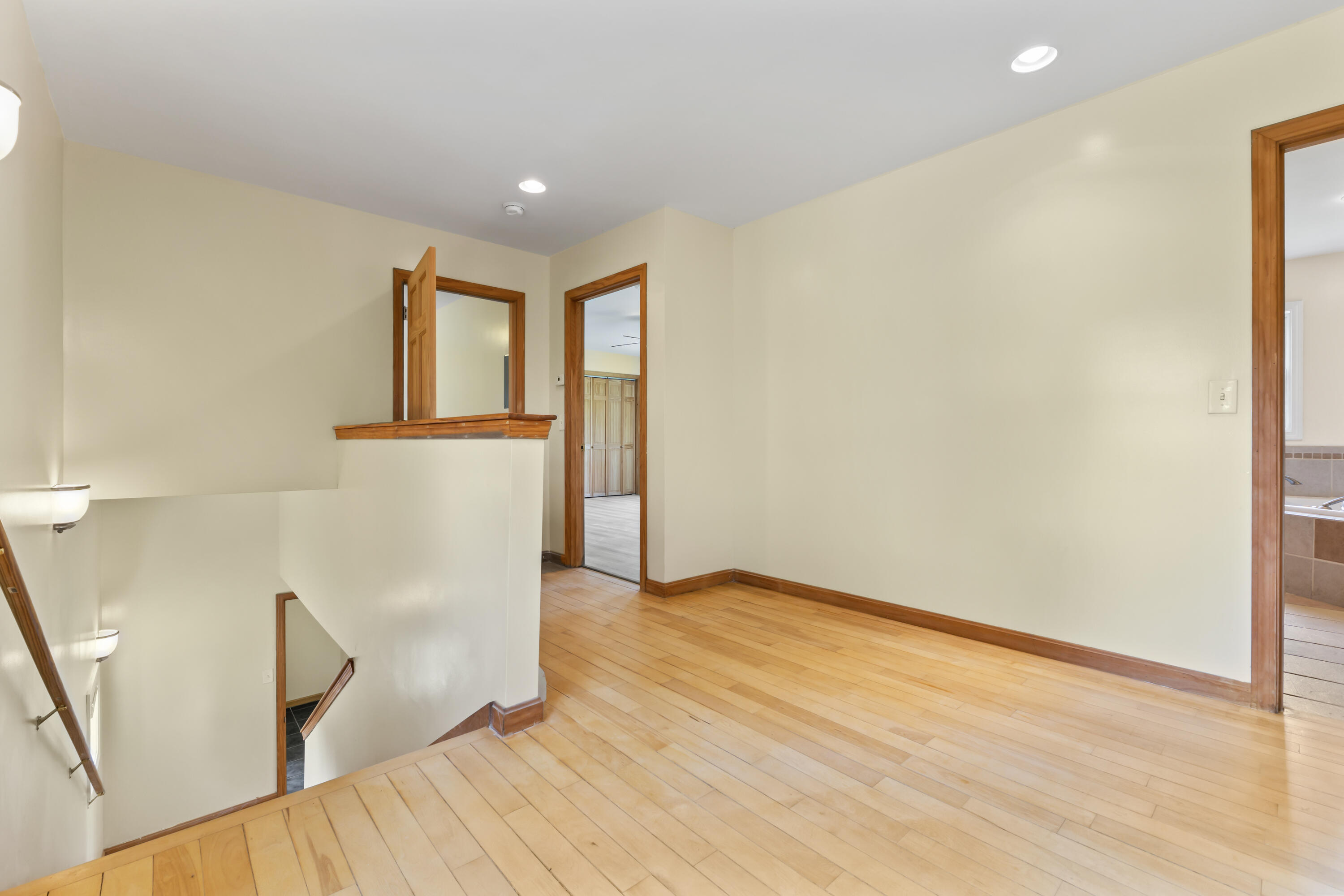 1121 River Avenue Gardiner, ME 04345 - Photo 25 of 57 1121 River Road_0139