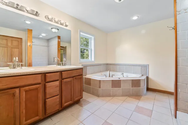 $369,000 | 1121 River Avenue, Gardiner, ME 04345