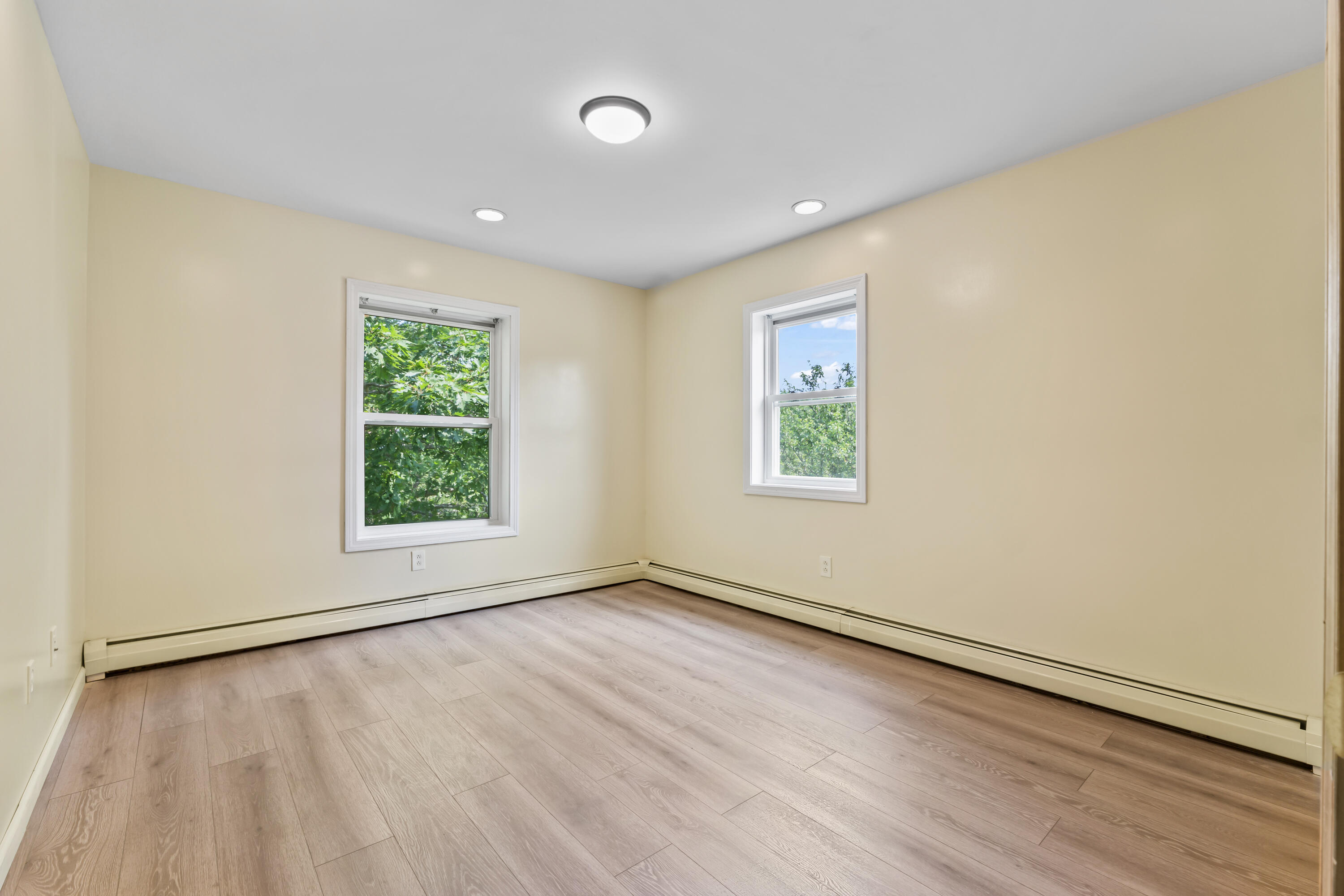 1121 River Avenue Gardiner, ME 04345 - Photo 35 of 57 1121 River Road_0149