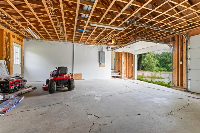 $369,000 | 1121 River Avenue, Gardiner, ME 04345