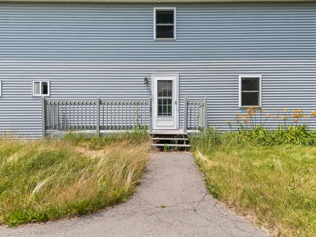 $369,000 | 1121 River Avenue, Gardiner, ME 04345