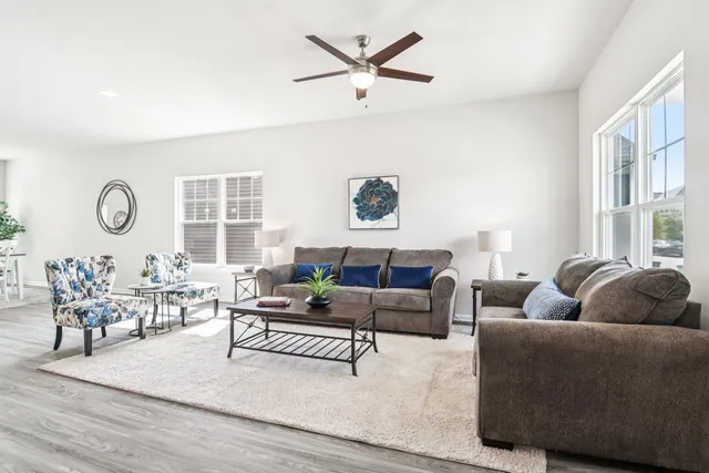 $409,900 | 816 Simpson Avenue, Elburn, IL 60119