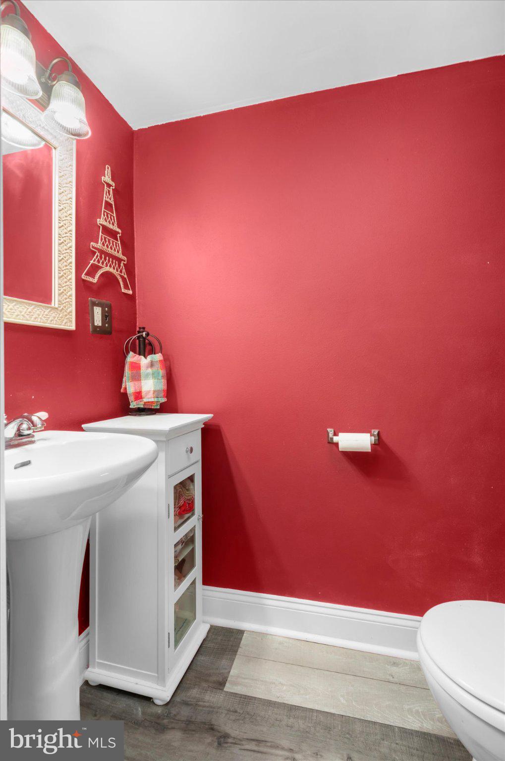 42 Evergreen Road Norristown, PA 19403 - Photo 10 of 26 Gallery Image 10