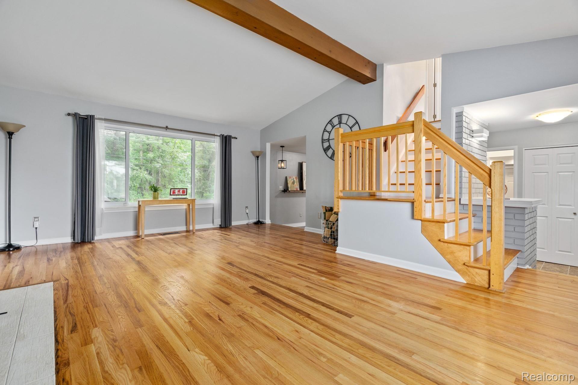1162 Peveril Road Bloomfield Hills, MI 48304 - Photo 9 of 34 1162-Peveril-Rd-09.jpg