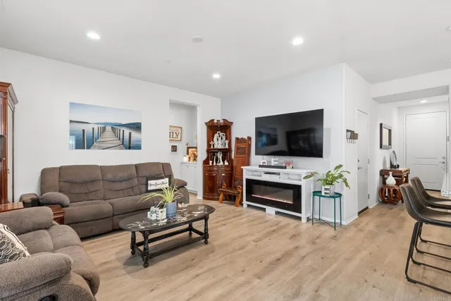 $720,000 | 35461 Brown Galloway Lane, Fallbrook, CA 92028