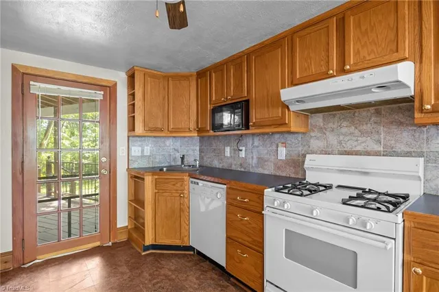 $425,000 | 1285 Lockland Terrace, Winston-Salem, NC 27103