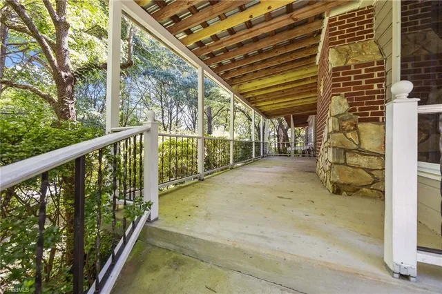 $425,000 | 1285 Lockland Terrace, Winston-Salem, NC 27103