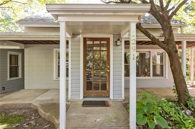 $425,000 | 1285 Lockland Terrace, Winston-Salem, NC 27103