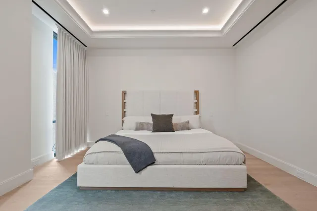 $3,100,000 | 369 North Old Woodward Avenue, Unit 307, Birmingham, MI 48009