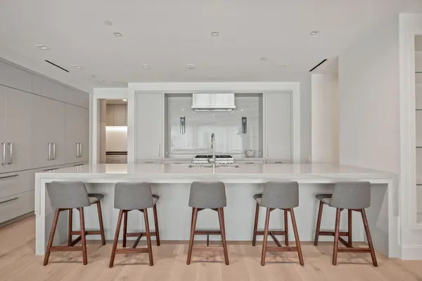$3,100,000 | 369 North Old Woodward Avenue, Unit 307, Birmingham, MI 48009