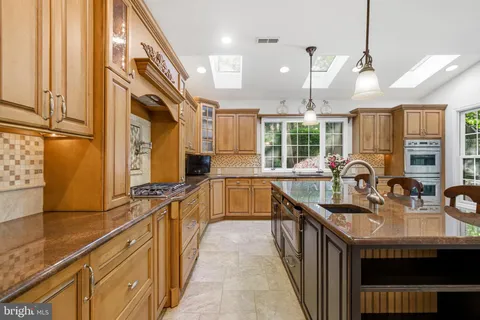 $869,900 | 110 Bunning Drive, Voorhees, NJ 08043
